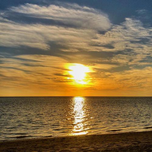 La pirogue Hotel sunset