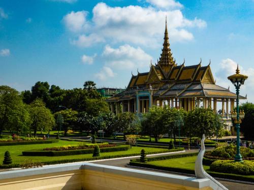 Palace, Phnom Penh